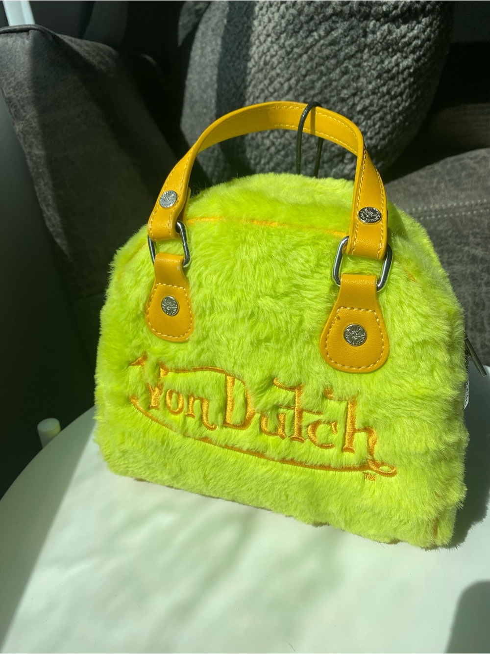 New Von Dutch Women's Furry Bowling Bag Purse Handbag with Shoulder Strap - Picture 13 of 16